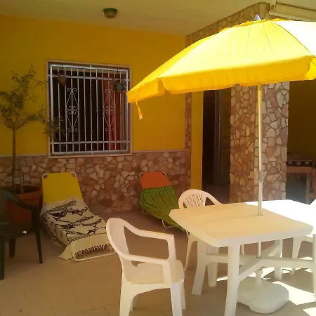 Locazione Turistica Torre Squillace Guest house *